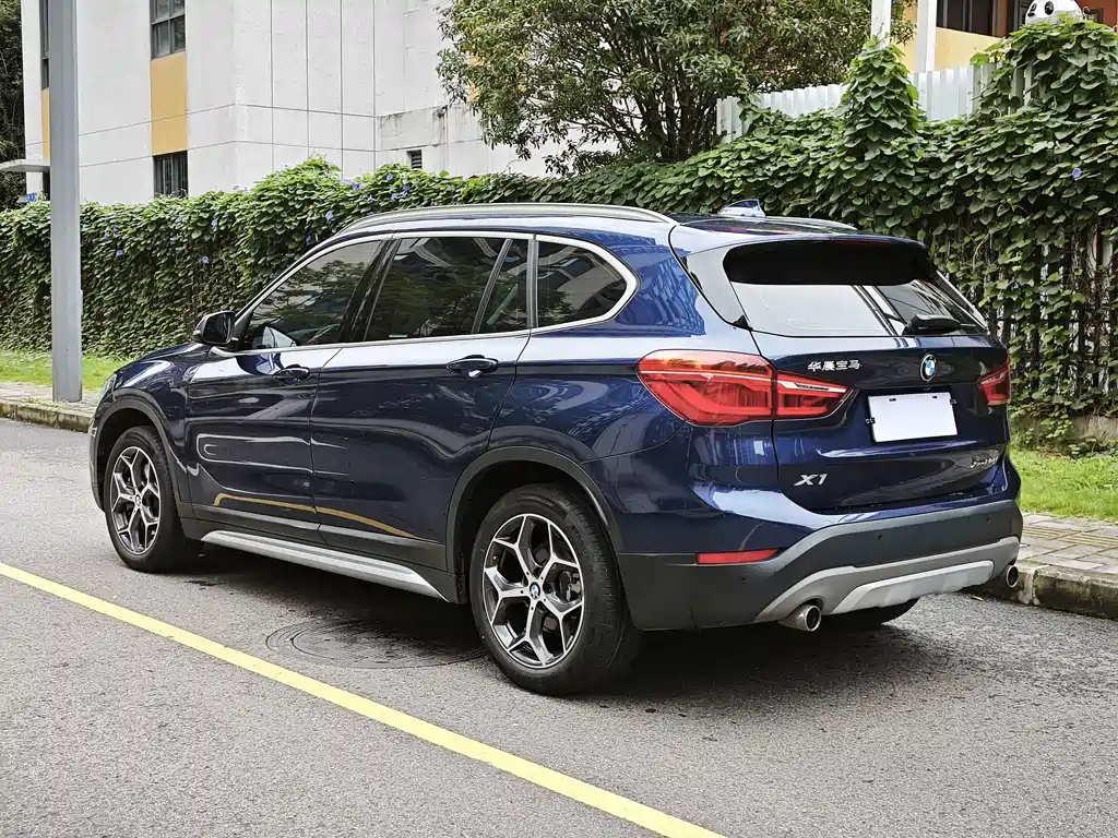 BMW X1 — миниатюра 6