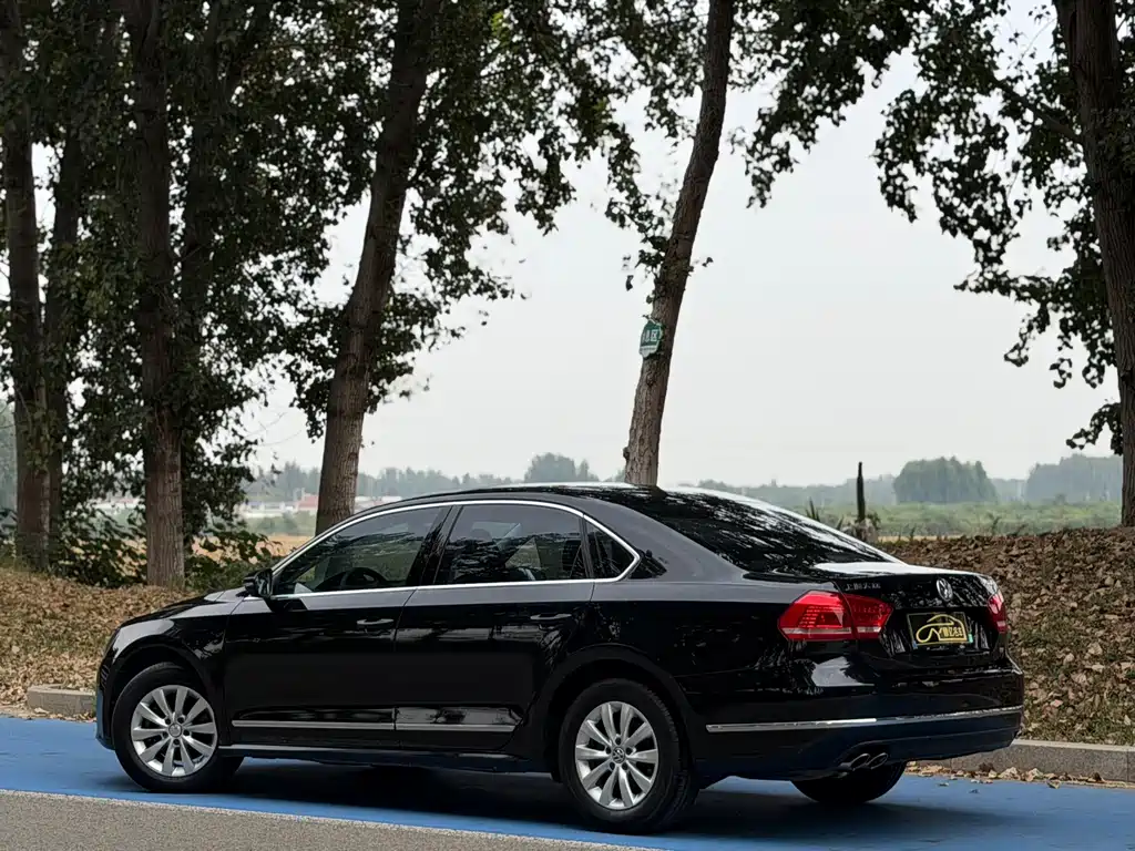 Volkswagen Passat — миниатюра 5