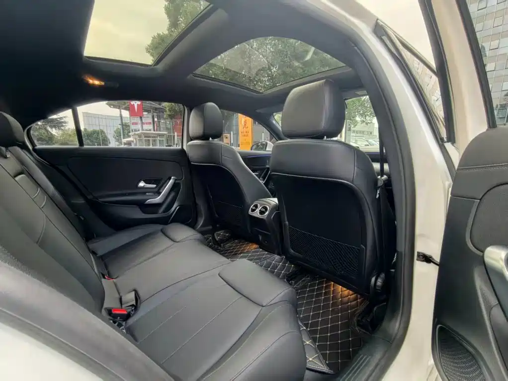Mercedes-Benz A-Class — миниатюра 16