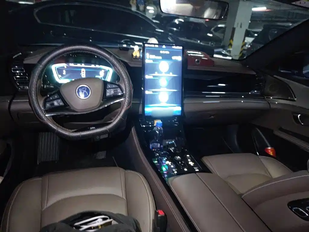 BYD Han — миниатюра 10