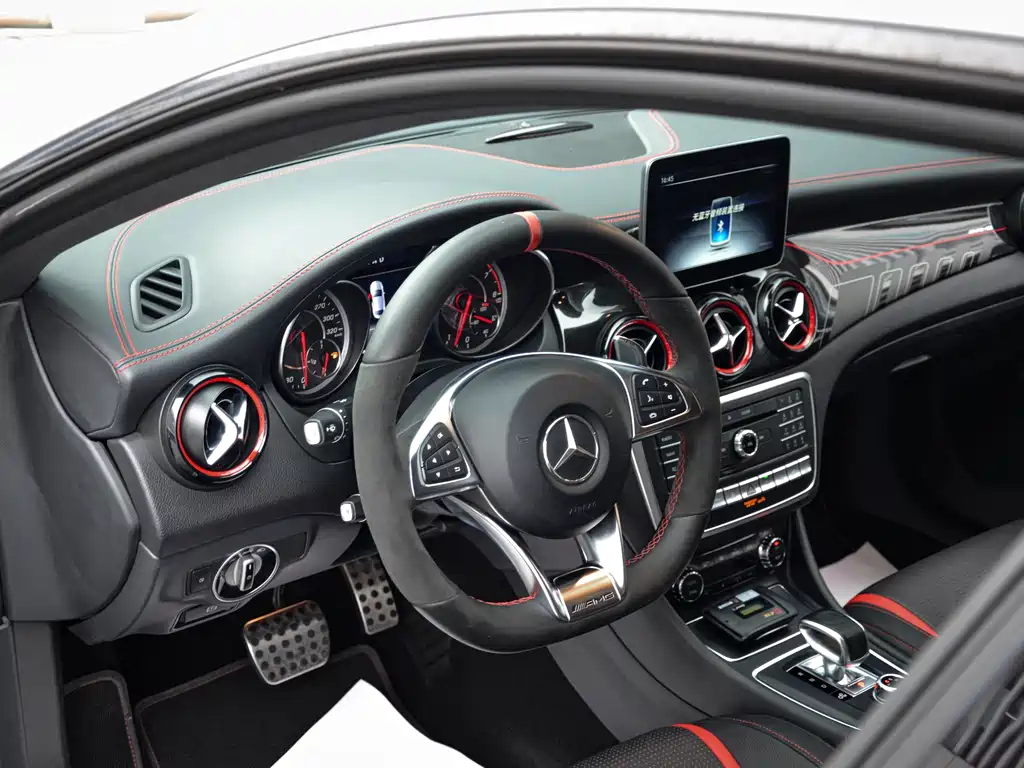 Mercedes-Benz CLA AMG — миниатюра 23