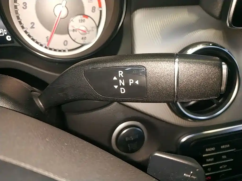 Mercedes-Benz GLA — миниатюра 14