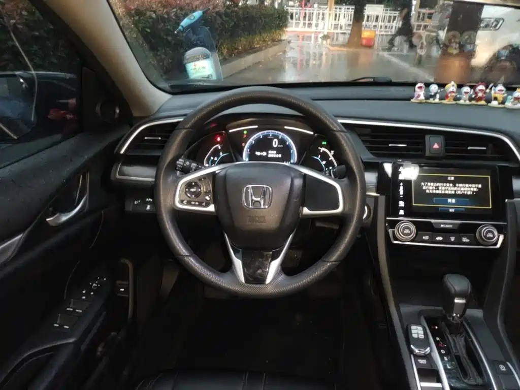 Honda Civic — миниатюра 11
