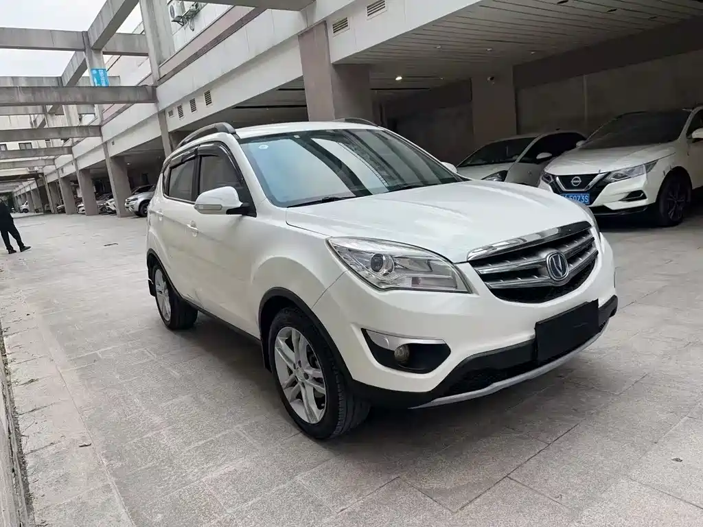 Changan CS35 2016 1.6L MT Luxury IV