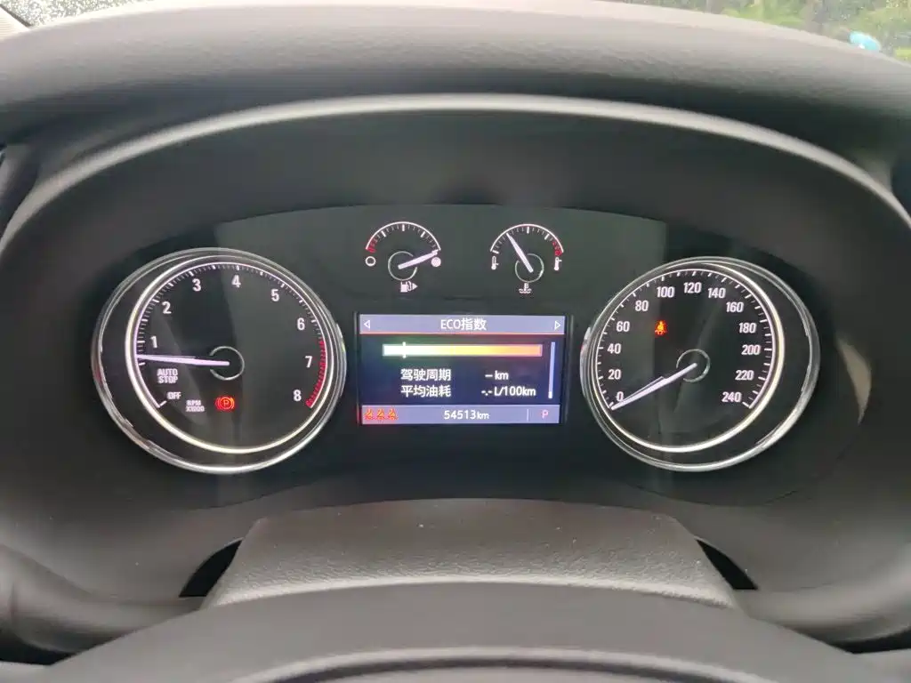 Buick LaCrosse — миниатюра 8