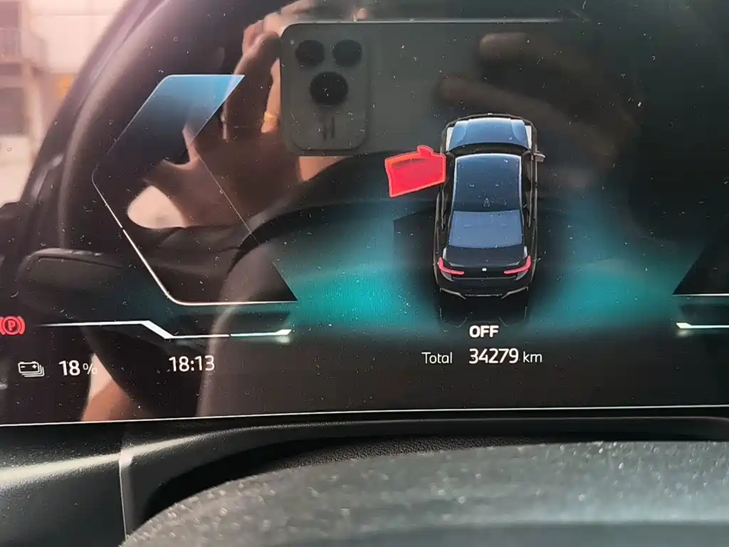 BMW i3 — миниатюра 4