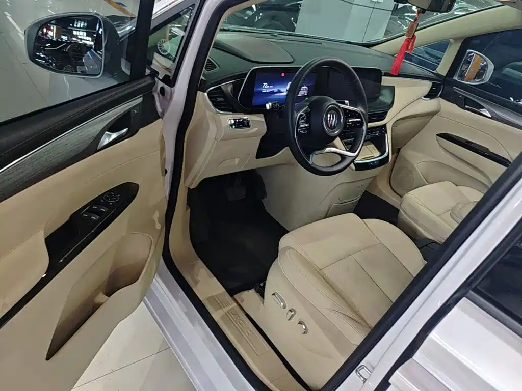 Buick GL8 Hybrid — миниатюра 16