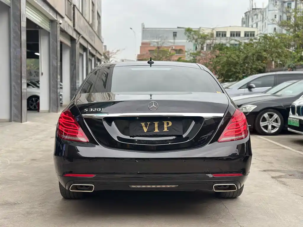 Mercedes-Benz S-Class — миниатюра 8