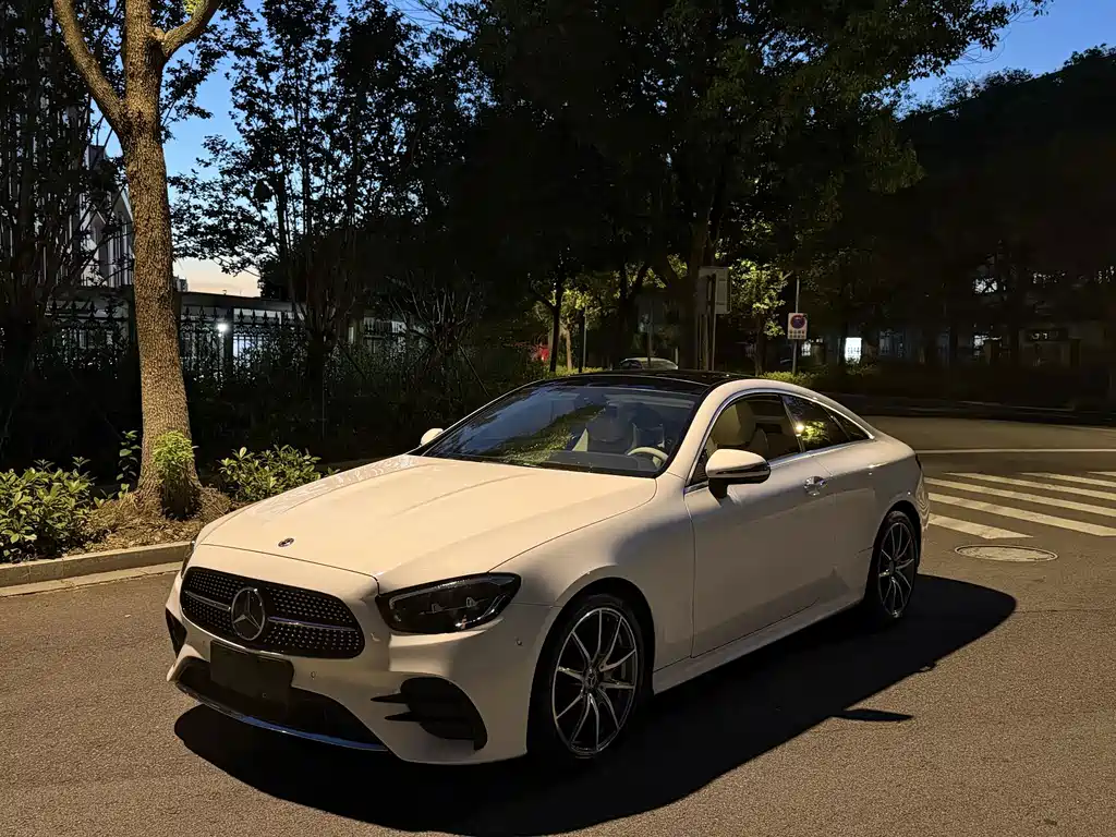 Mercedes-Benz E-Class (Import)