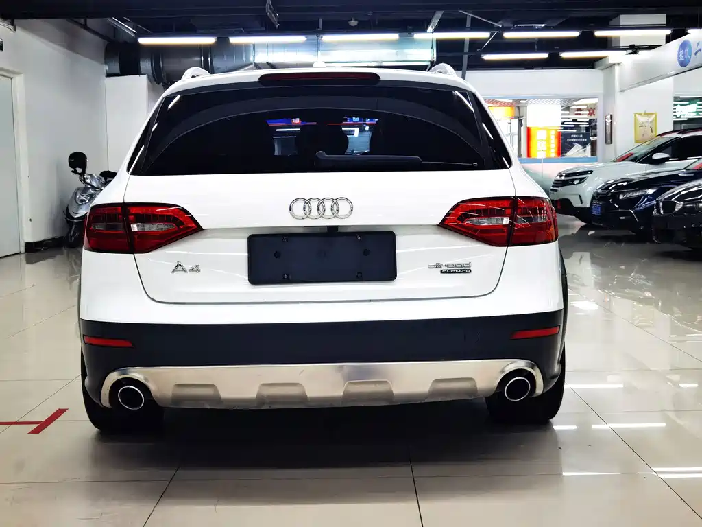 Audi A4 (Import) — миниатюра 6
