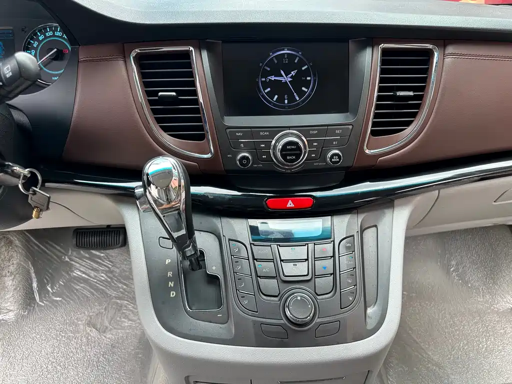 JAC Refine M5 — миниатюра 12