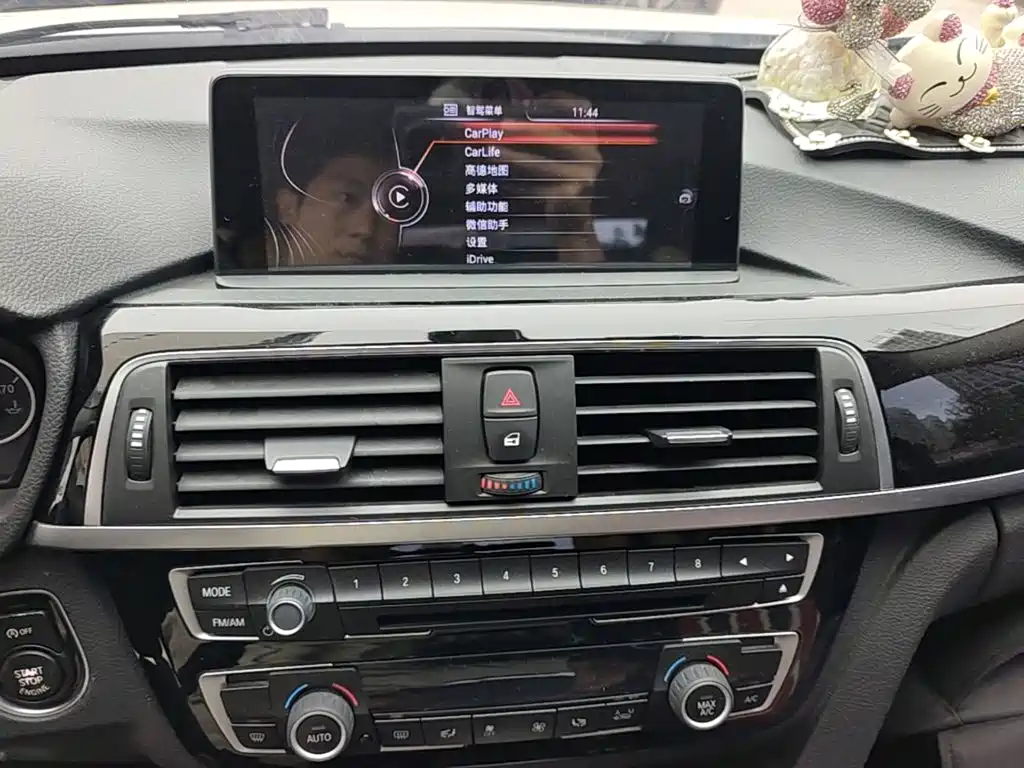 BMW 3 Series — миниатюра 13