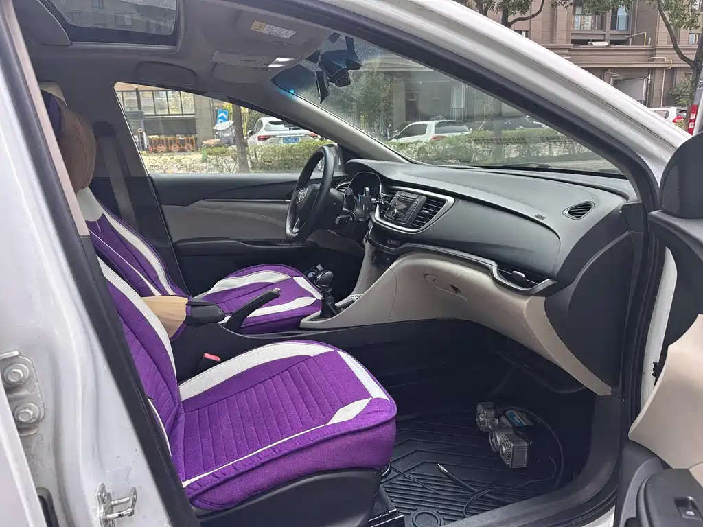 Buick Excelle — миниатюра 11