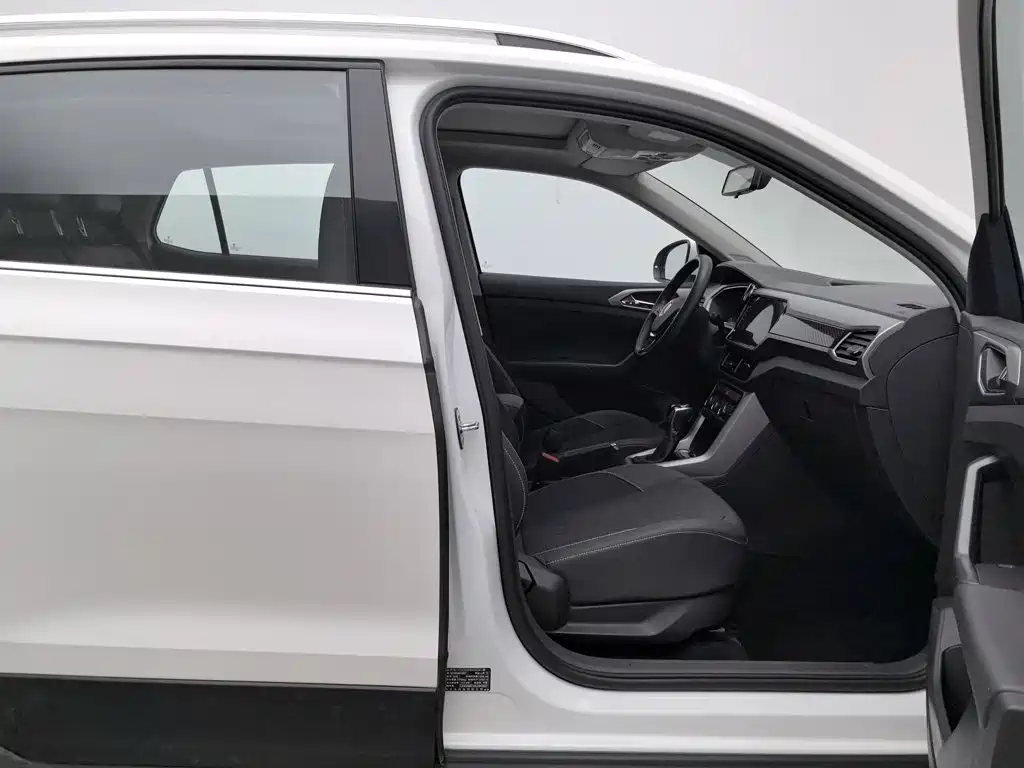 Volkswagen T-Cross — миниатюра 23