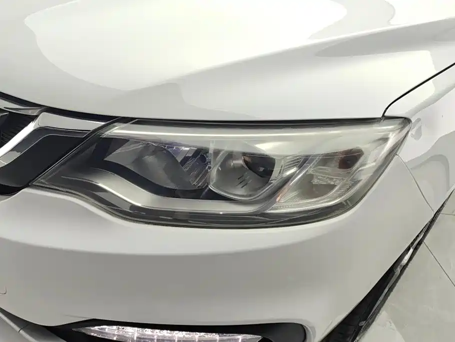 Geely Vision — миниатюра 5
