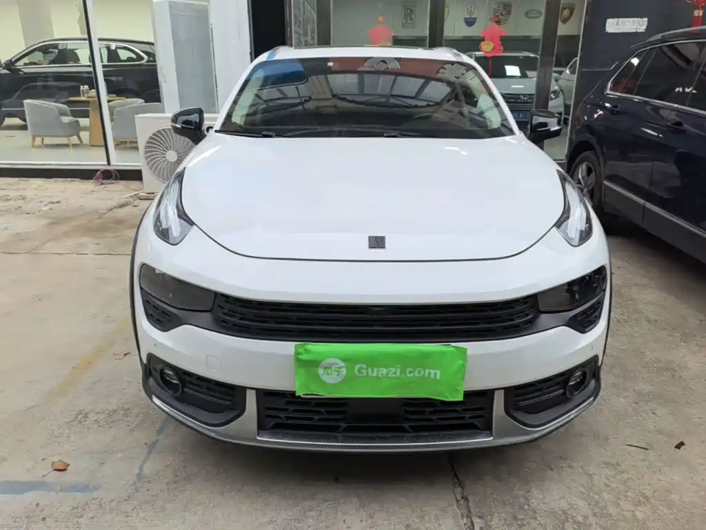 Lynk & Co 02 — миниатюра 3