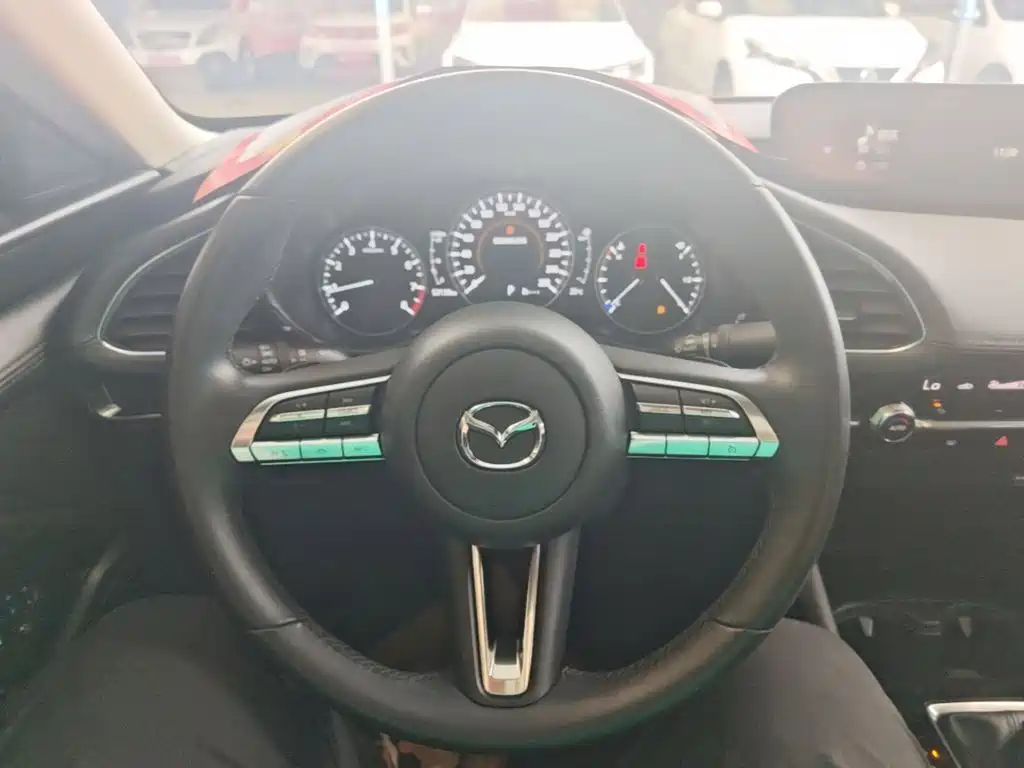 Mazda 3 Axela — миниатюра 11
