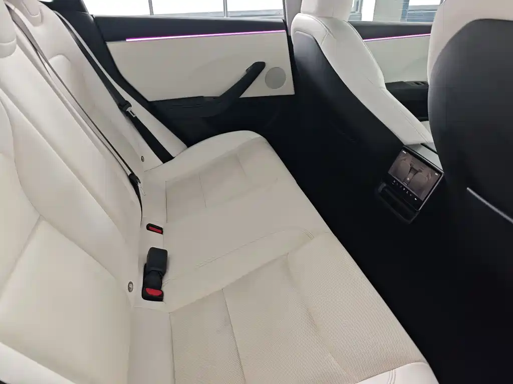 Tesla Model 3 — фотографии объявления, Фото 12