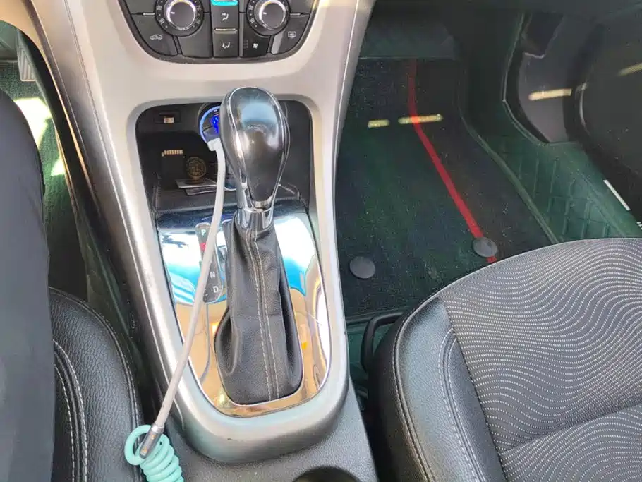 Buick Excelle — миниатюра 16