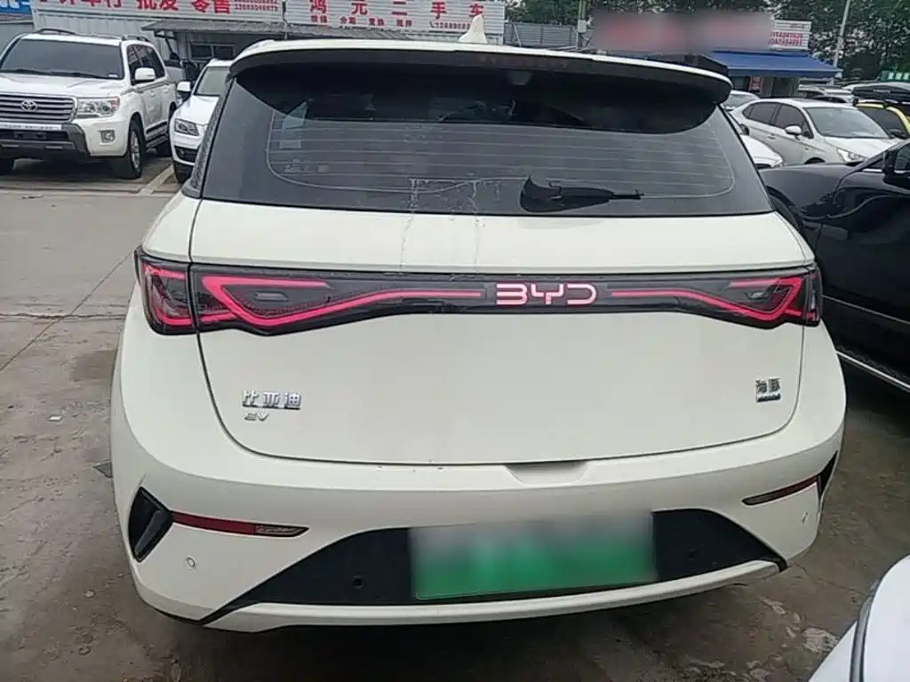BYD Dolphin — миниатюра 6