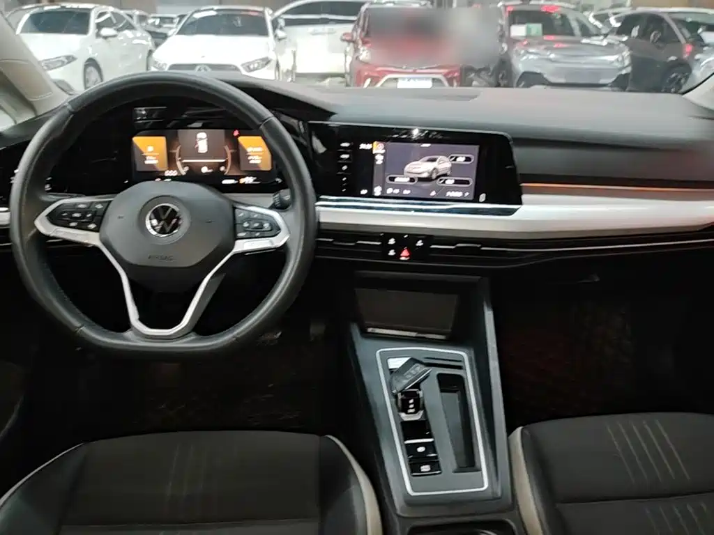 Volkswagen Golf — миниатюра 10