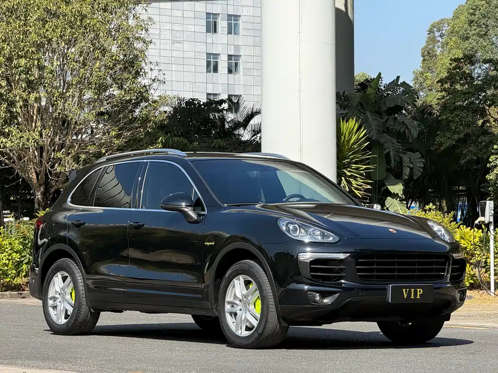 PORSCHE CAYENNE NEW ENERGY