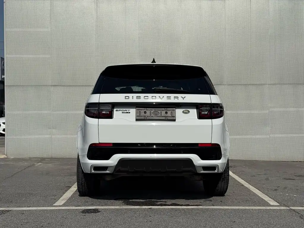 LAND ROVER DISCOVER SPORTS