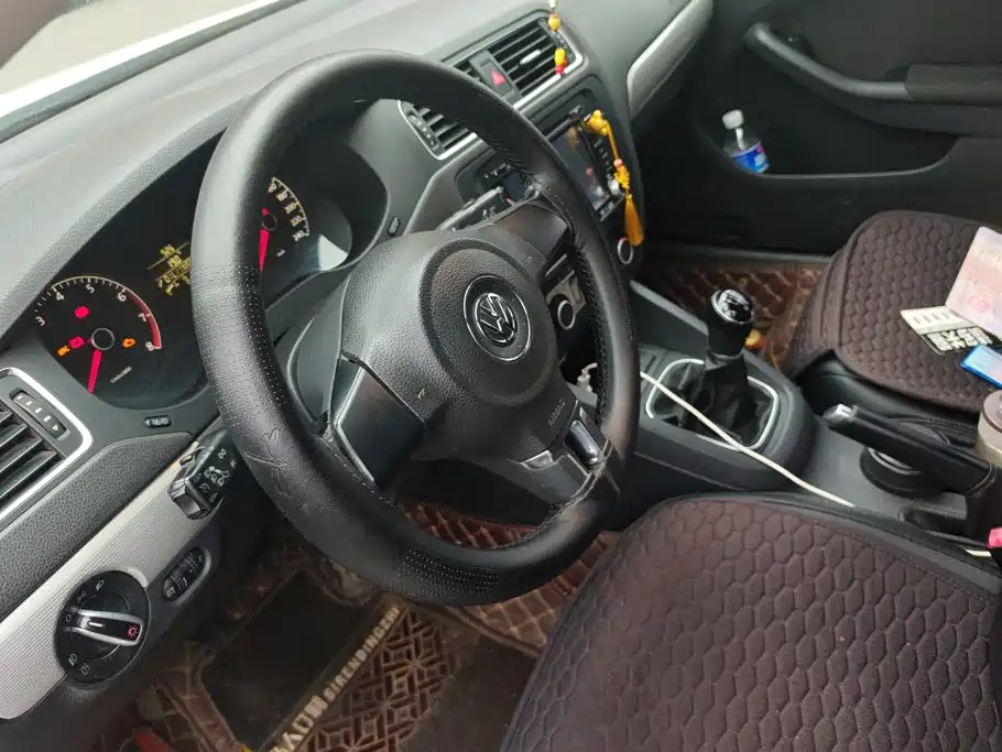 Volkswagen Sagitar — миниатюра 15