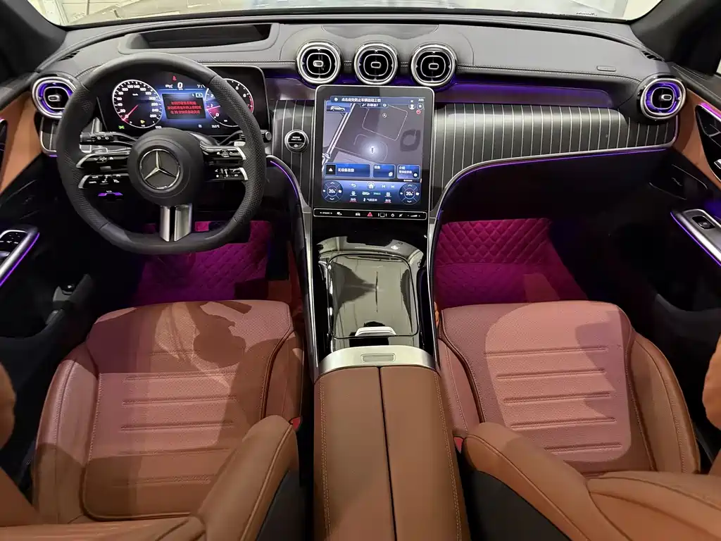 Mercedes-Benz GLC 2024 GLC 260 L 4MATIC Luxury 5 мест