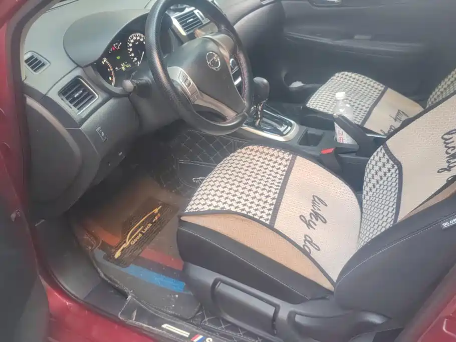 Nissan Tiida — миниатюра 9