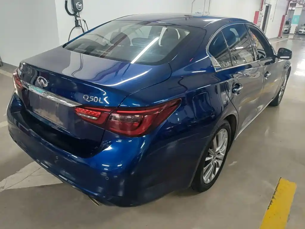 Infiniti Q50L — миниатюра 7
