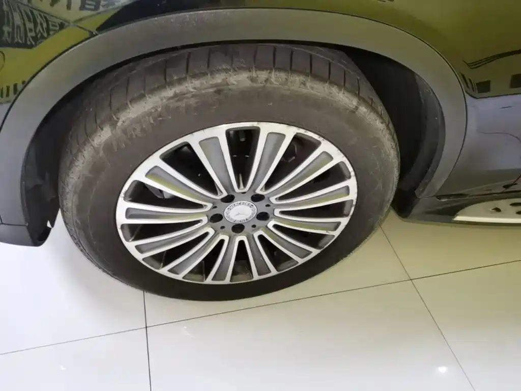 Mercedes-Benz GLC — миниатюра 23