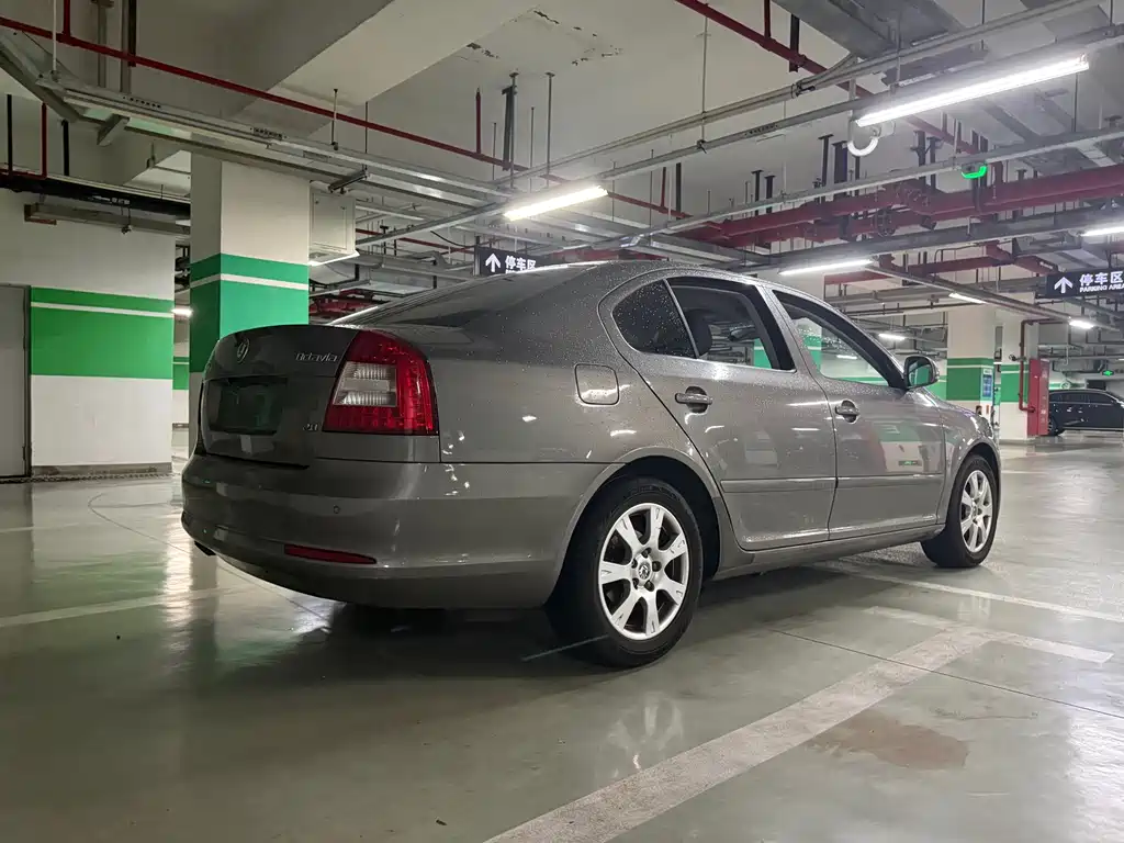 Skoda Octavia 2013 2.0L AT