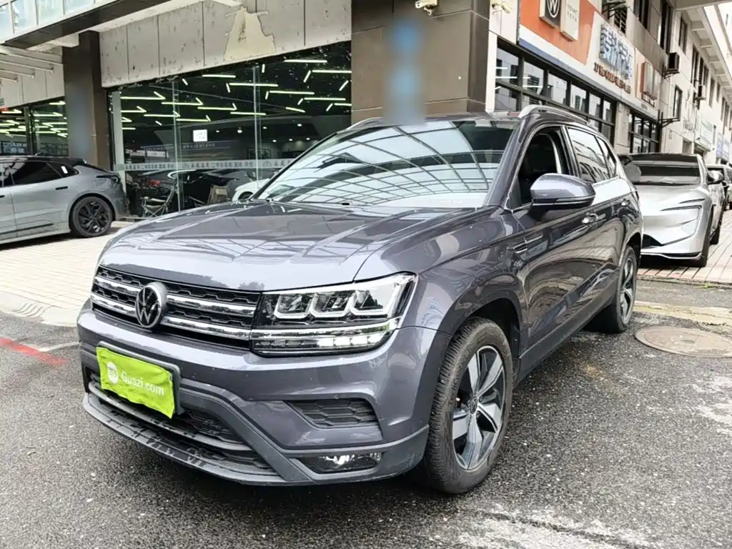 Volkswagen Tharu — миниатюра 2