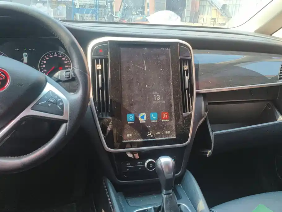 BYD MAX — миниатюра 13