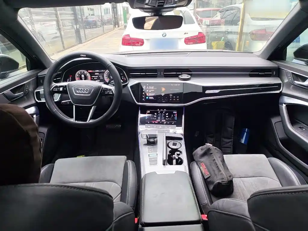 Audi A6L — миниатюра 10