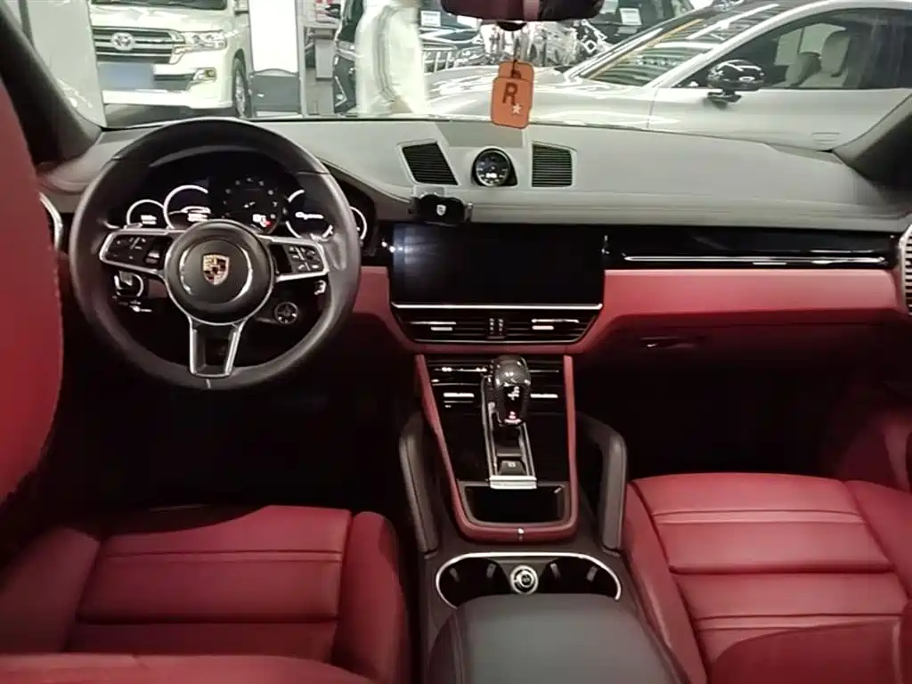 Porsche Cayenne 2019 Cayenne 3.0T