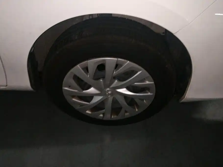 Toyota Vios — миниатюра 6