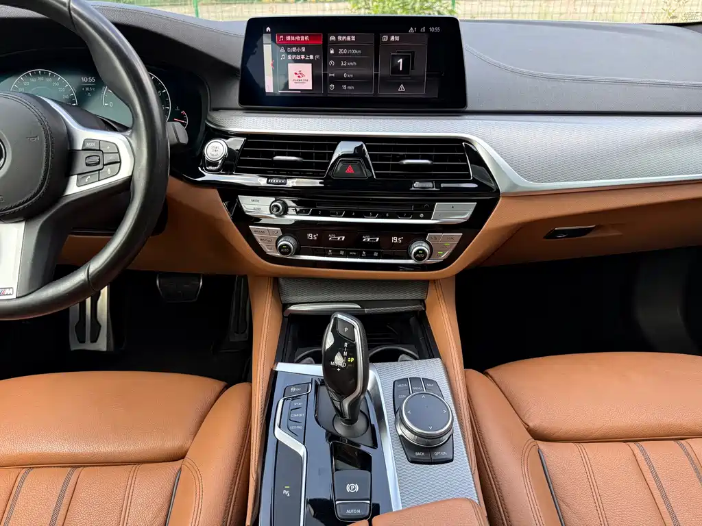 BMW 5 Series (Import) — миниатюра 7