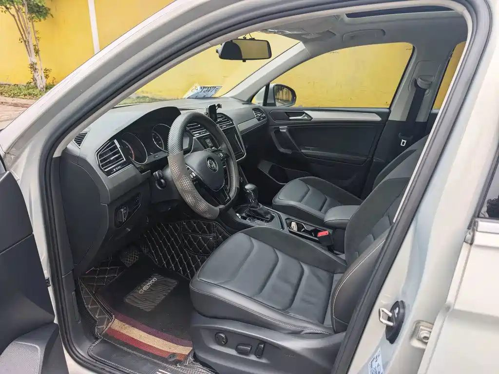 Volkswagen Tiguan L — миниатюра 4