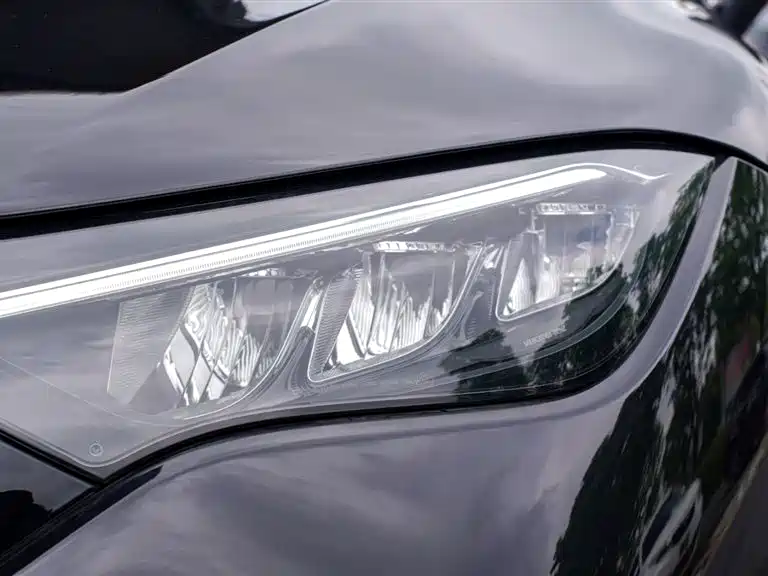 Mercedes-Benz EQE 2025 500 4MATIC