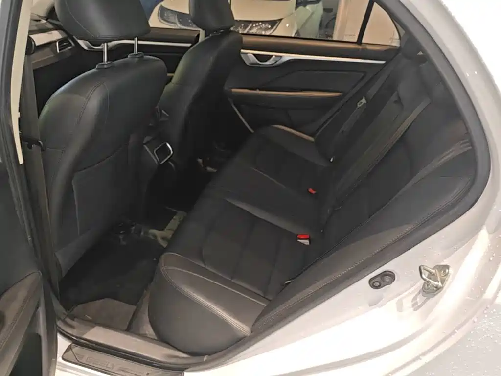 Geely Vision — миниатюра 17