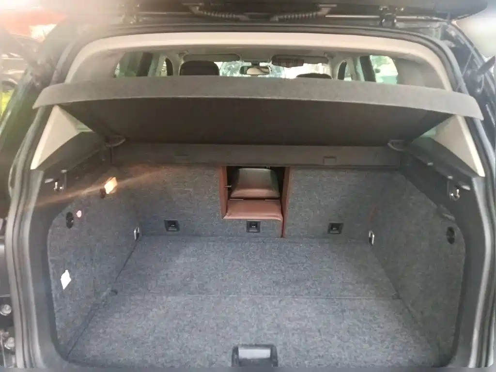 Volkswagen Tiguan — миниатюра 15