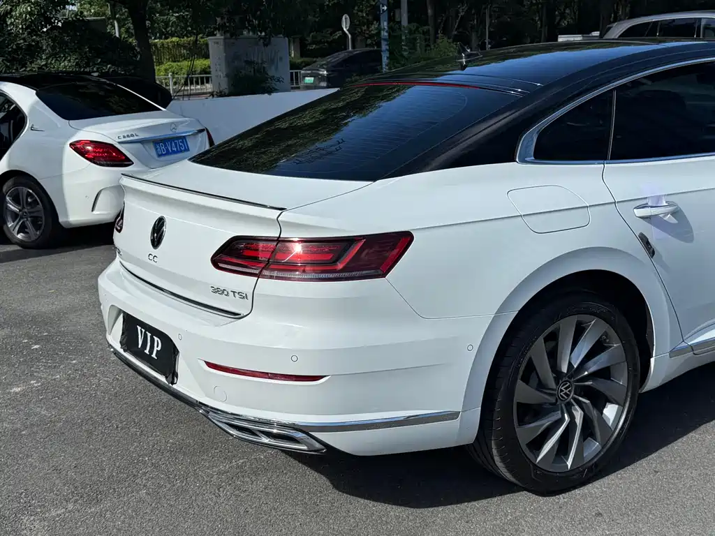 Volkswagen CC — миниатюра 26