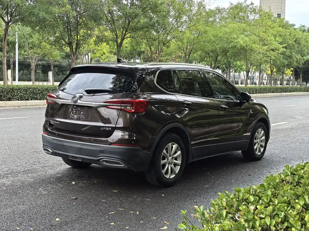 Buick Envision Plus — миниатюра 5