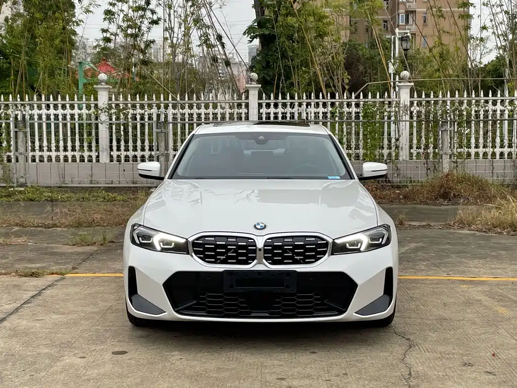 BMW 3 Series — миниатюра 2