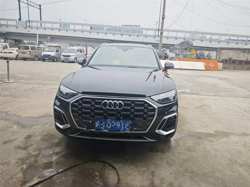 Audi Q5L 2022 Facelift 40T Luxury Dynamic Type