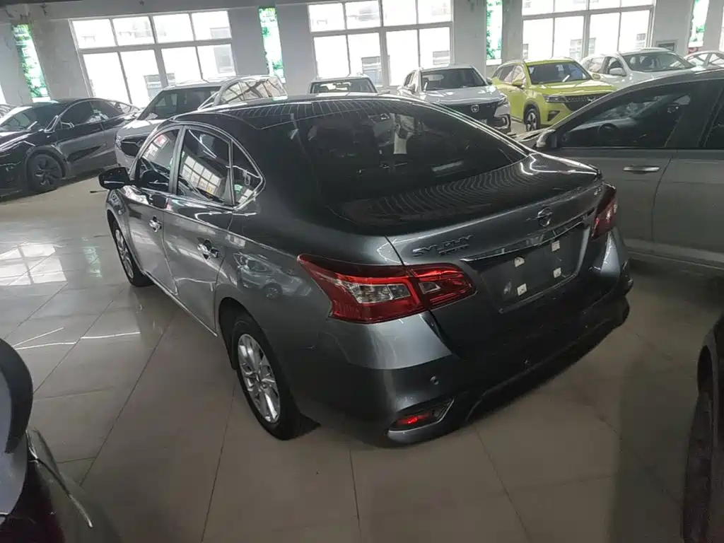 Nissan Sylphy — миниатюра 5