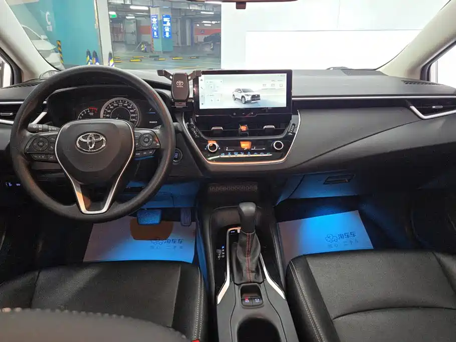 Toyota Corolla — миниатюра 12