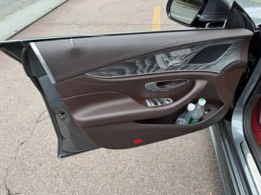 Mercedes-Benz CLS — миниатюра 6